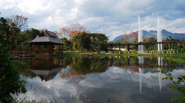 百花園